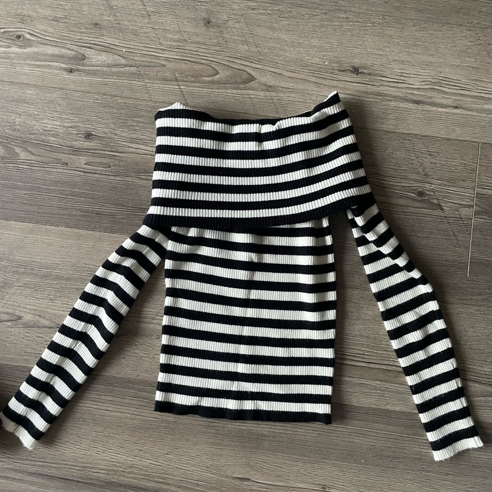Skies Are Blue Black & White Striped Off-Shoulder Ribbed Long Sleeve Top